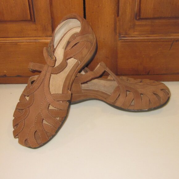 Clarks Artisan Collection Leather Suede Strappy Sandal - Picture 1 of 3